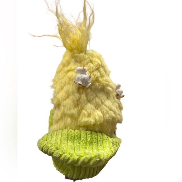 Labubu Corn on the Cob Halloween Costume NEW outfit + bonus Labubu stickers - Picture 3 of 7